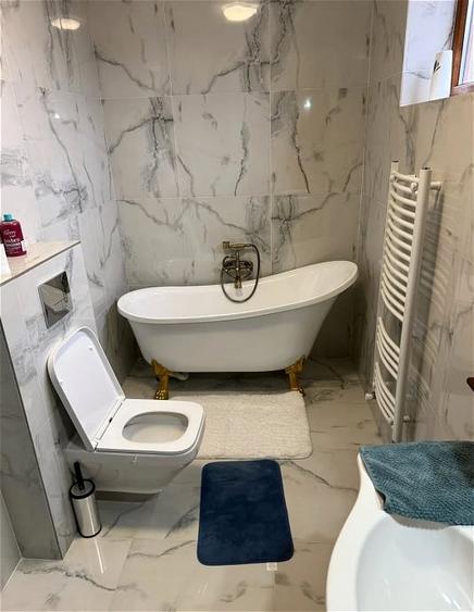 Casă individuală cu 5 camere cu Canalizare în Gilău