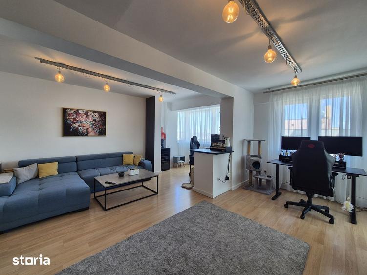 Apartament cu 3 camere în Zorilor