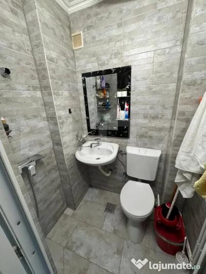 Apartament cu 2 camere semidecomandat în Central