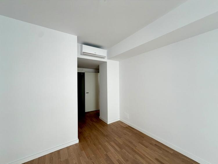 Apartament cu 3 camere în Iancu Nicolae