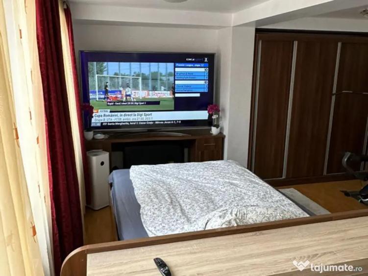 Casă cu 5 camere în Centrul Istoric