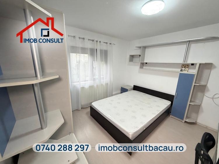 Apartament cu 2 camere decomandat în Banca Națională