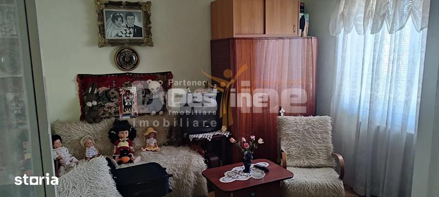 Apartament cu 2 camere semidecomandat, mobilat în Nord-Vest