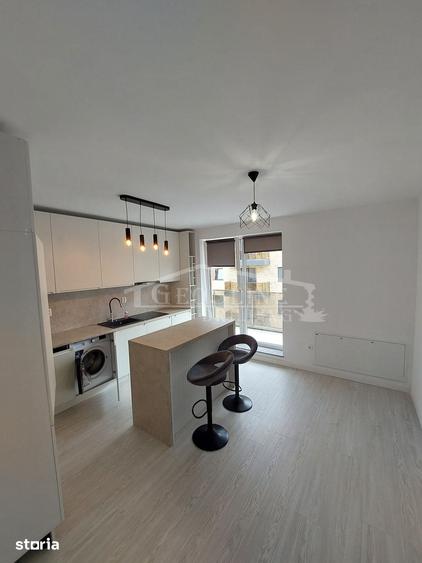 Apartament cu 3 camere decomandat în Chinteni