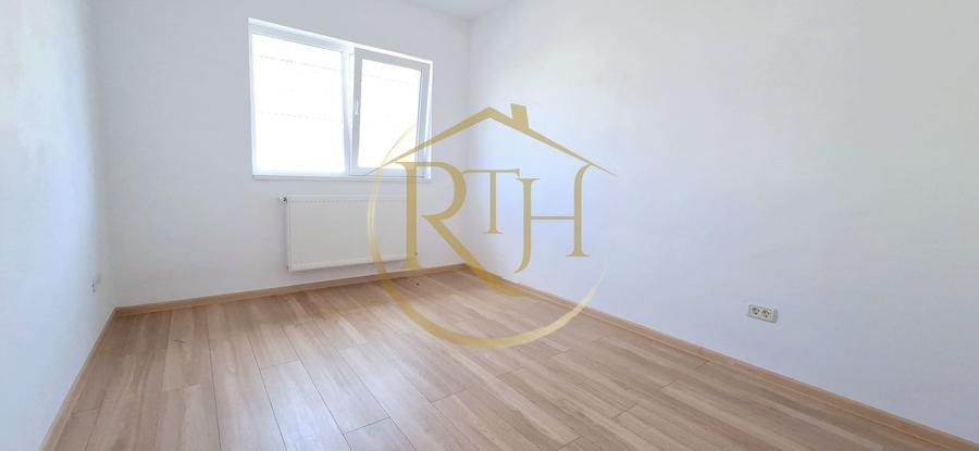 Duplex cu 4 camere cu Canalizare în Dumbrăvița