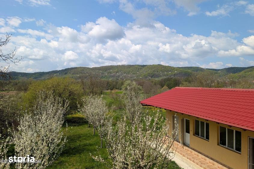 Casă cu 8 camere cu Teren 2063 Mp în Bălilești