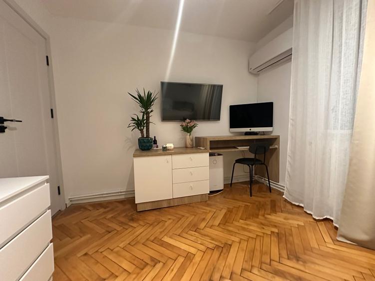 Apartament cu 2 camere decomandat în Cetate
