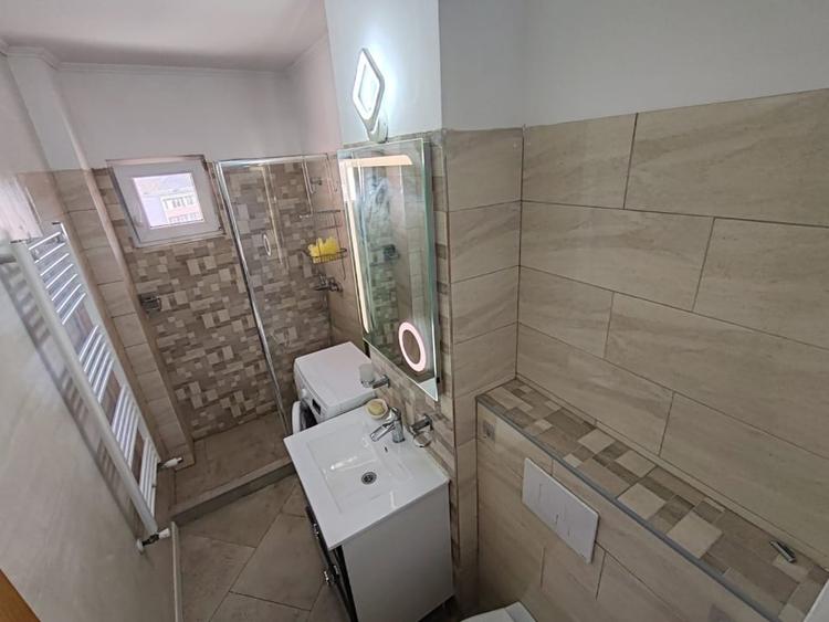 Apartament cu 2 camere decomandat, mobilat în Județean