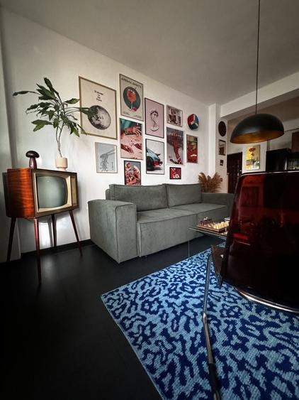 Apartament cu 2 camere semidecomandat în Roșu
