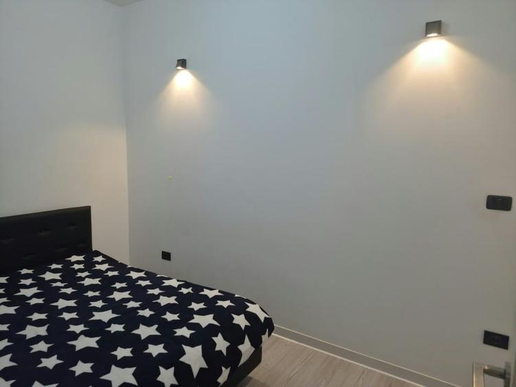 Apartament cu 2 camere semidecomandat, mobilat în UTA