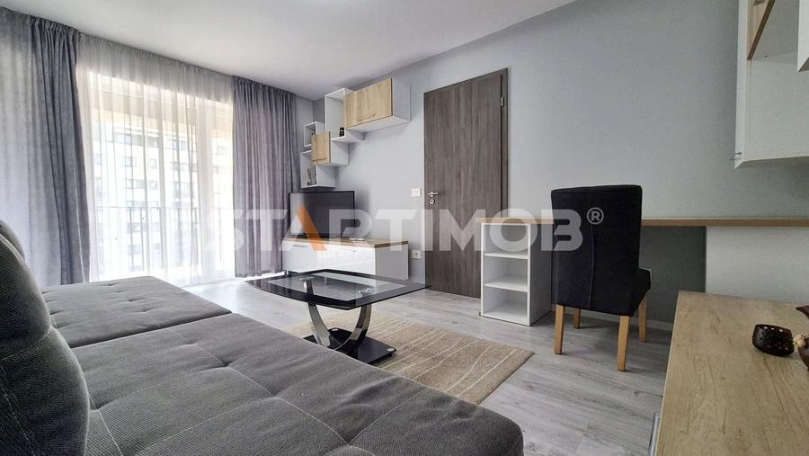 Apartament cu 2 camere decomandat, mobilat în Tractorul