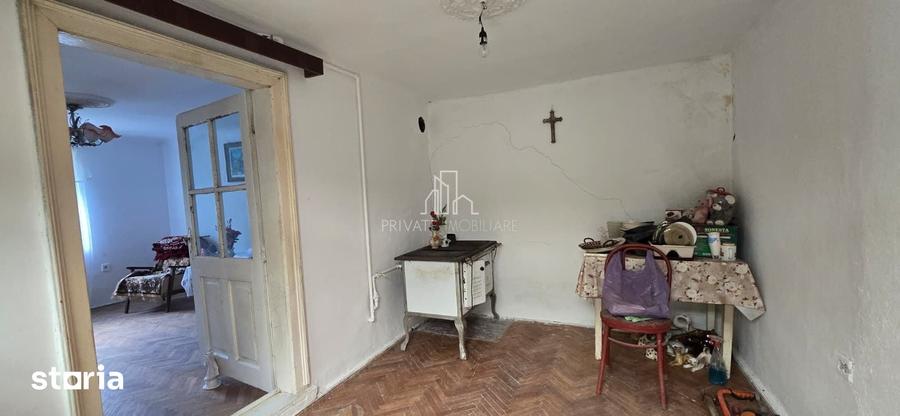 Casă cu 2 camere cu Teren 234 Mp în Central