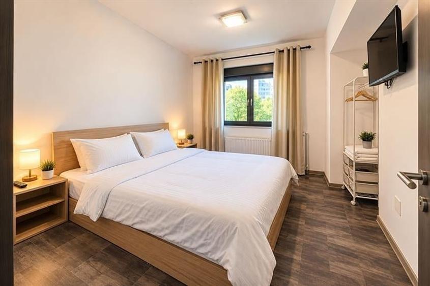 Apartament cu 2 camere decomandat în 1 Mai