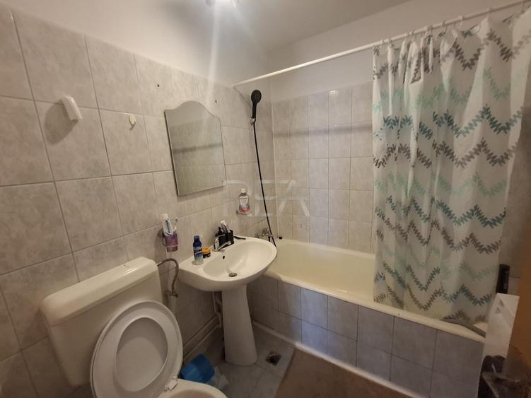 Apartament cu 2 camere decomandat, mobilat în Drumul Taberei