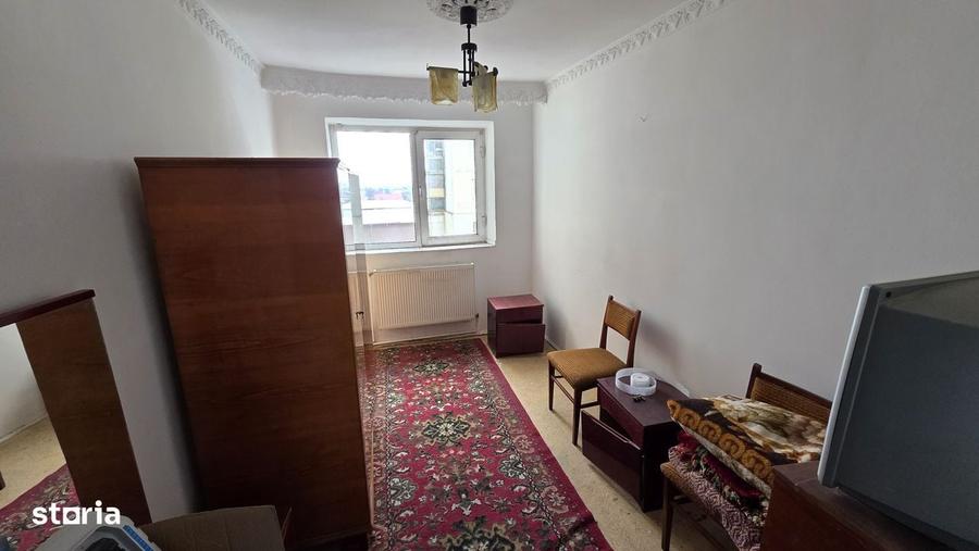 Apartament cu 4 camere în Central