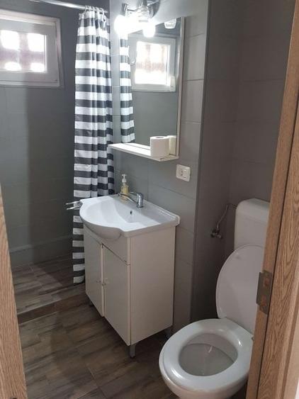 Apartament cu 2 camere semidecomandat în Micro I