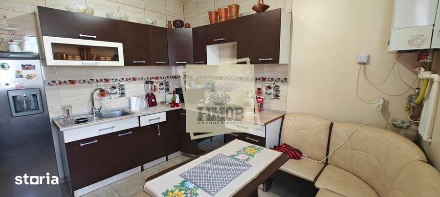 Apartament 3 camere terasa 80 mp si curte 145 mp zona Calea Cisnadiei - 8