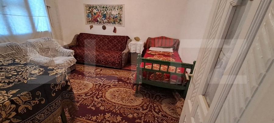 Casă individuală cu 3 camere cu Teren 2310 Mp în Vulcana-Băi