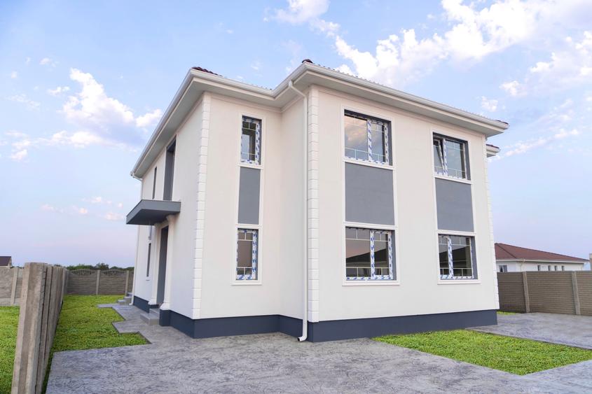 Duplex cu 4 camere cu Canalizare în Aeroport