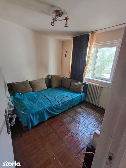 Apartament cu 4 camere decomandat în Tomis Nord