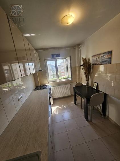 Apartament cu 2 camere decomandat, mobilat în Tineretului