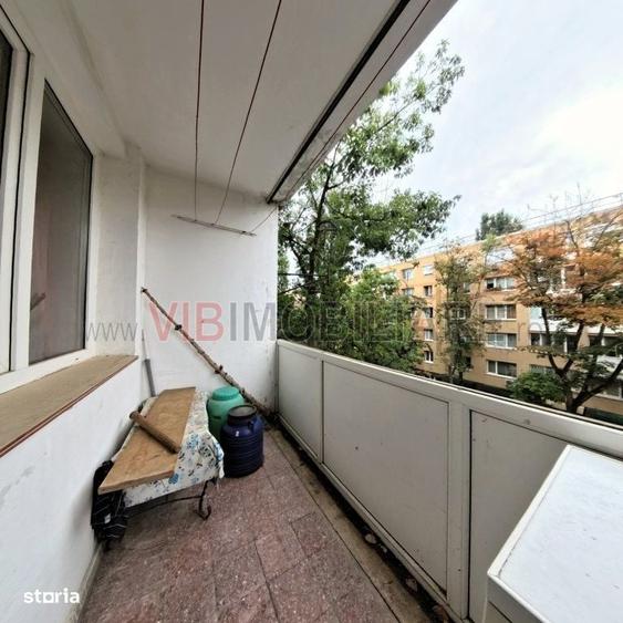 Apartament cu 3 camere în Drumul Taberei