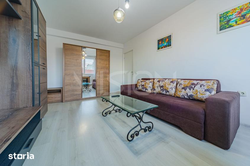 Apartament cu 2 camere decomandat în Central