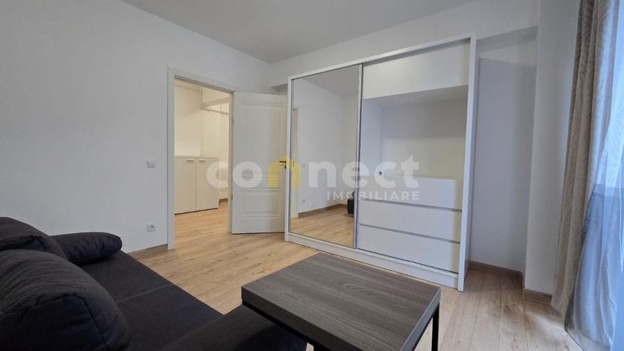 Apartament cu 2 camere decomandat în Zorilor