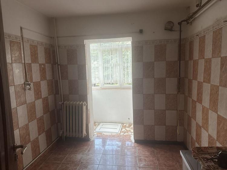 Apartament cu 2 camere decomandat în Nicolae Bălcescu