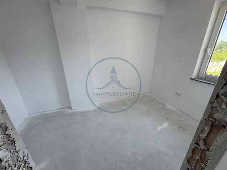 Apartament cu 3 camere decomandat în Cetății