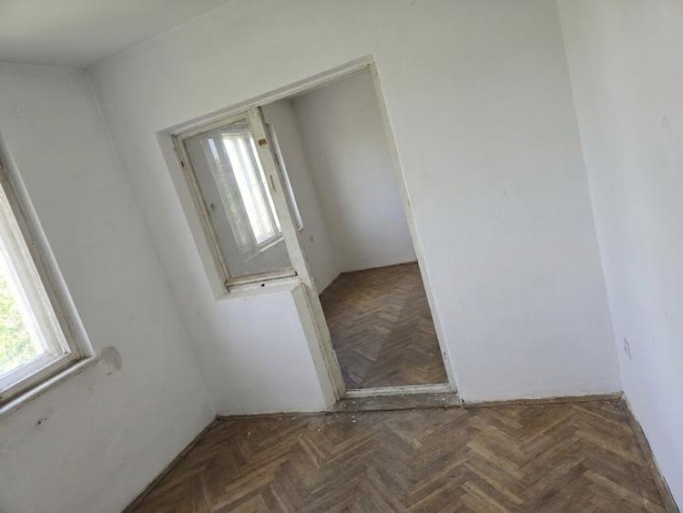Apartament cu 2 camere nedecomandat în Sud