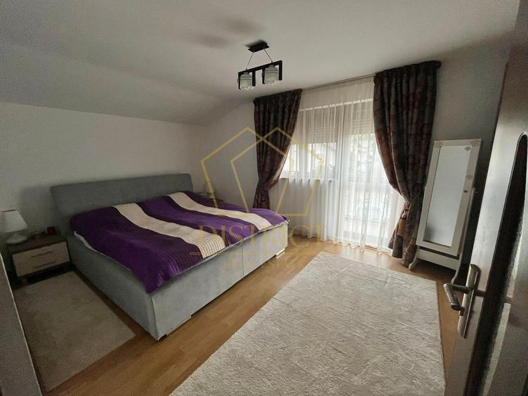 Casă individuală cu 4 camere cu Canalizare în Giroc