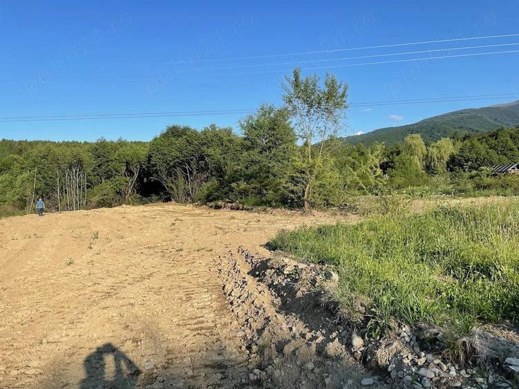 Teren de 2000 mp, în Stațiunea Climaterică Sâmbăta