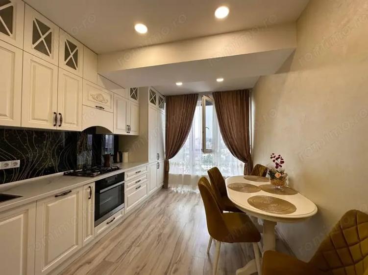 Apartament cu 3 camere decomandat în Iancului