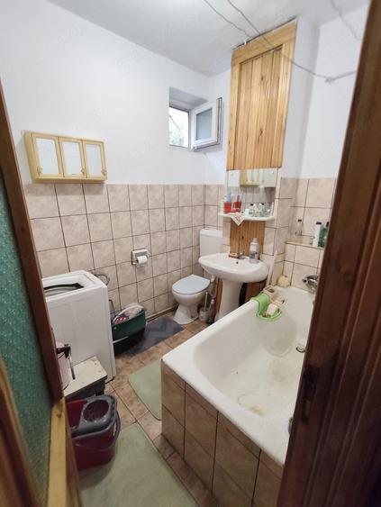 Apartament cu 2 camere decomandat în Triaj