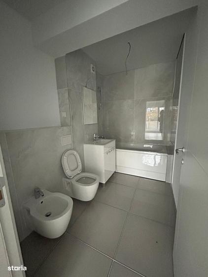 Apartament cu 4 camere decomandat în Albert