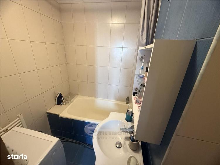 Apartament cu 2 camere decomandat în Galata