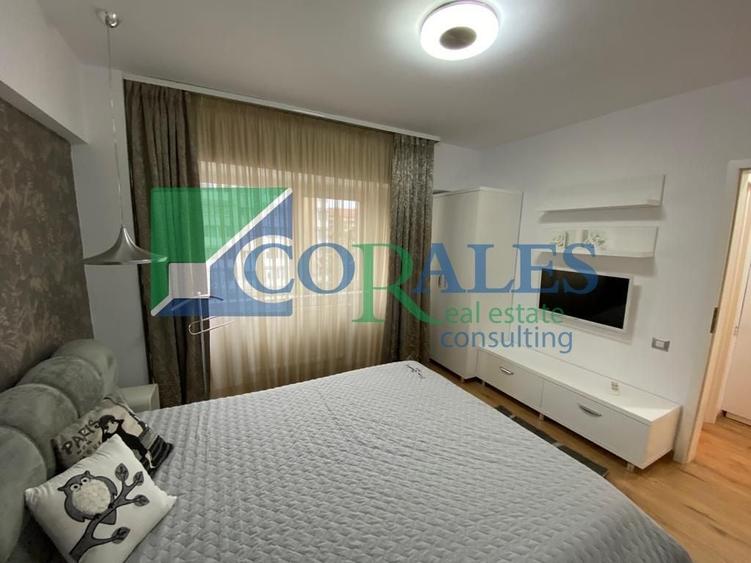 Apartament cu 3 camere decomandat, mobilat în Simion Bărnuțiu