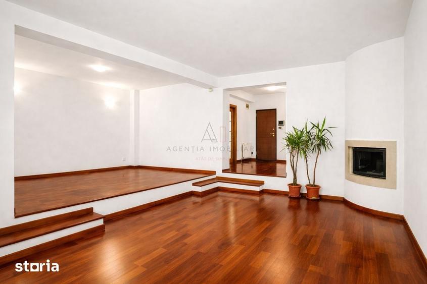 Casă cu 6 camere cu Teren 245 Mp în Herăstrău