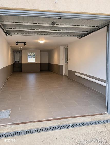 Casă cu Teren 280 Mp în Lipoveni