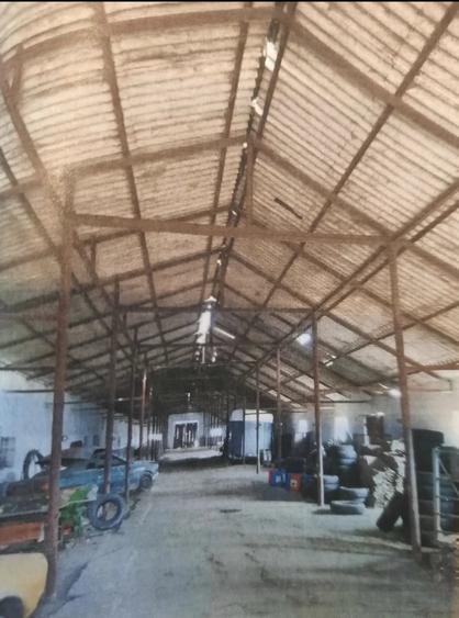 Spațiu comercial, de 996 mp, în Mândra