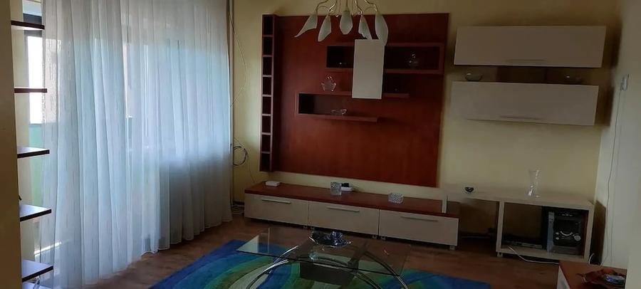 Casă cu Teren 250 Mp în Central