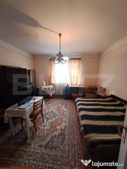 Casă cu 3 camere cu Teren 262 Mp în Tractorul