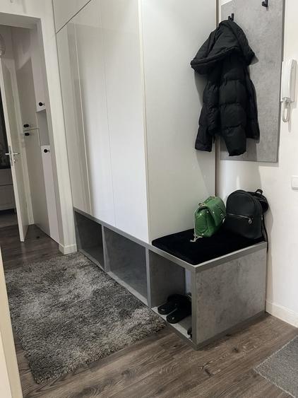 Apartament cu 2 camere decomandat în Sisești