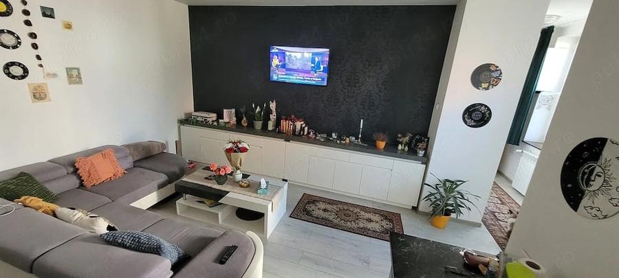 Apartament cu 2 camere decomandat în Ultracentral