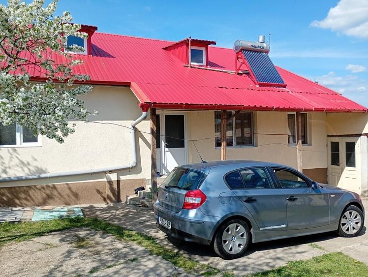 Casă cu 4 camere în Herneacova