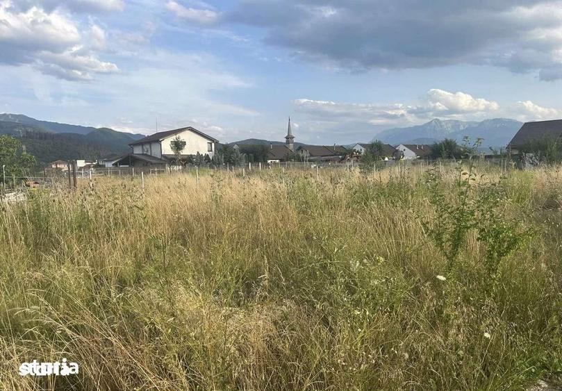 Teren de 500 mp, în Cristian