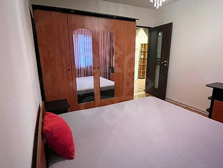 Apartament cu 3 camere decomandat în Rogerius