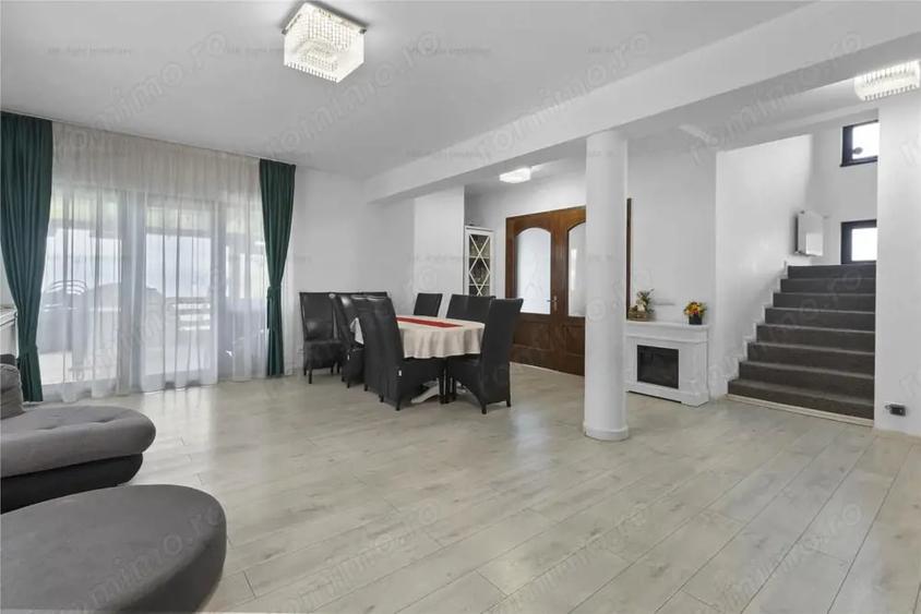 Casă cu 5 camere cu Teren 1644 Mp în Sânpetru