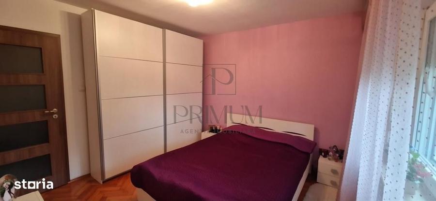 Apartament cu 4 camere decomandat în Aradului